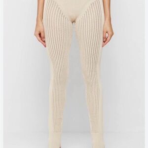 MANIÈRE DE VOIR Cream Ribbed Knit Leggings